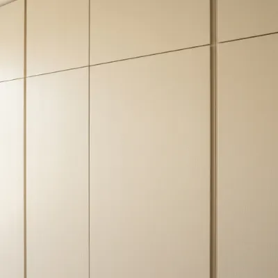 Cream matt lacquer